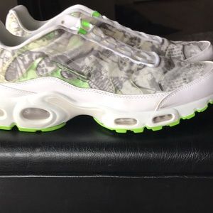 Nike Air “No Finish Line” Sz 10